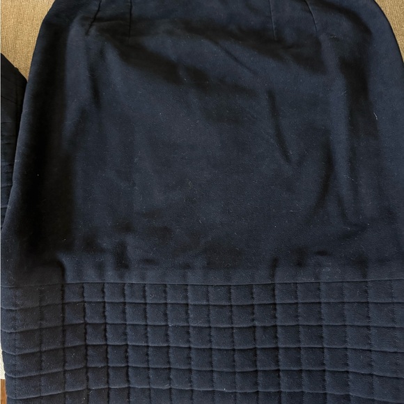 Stunning Chanel 2 piece Quilted outfit. Size 40 - Picture 1 of 10